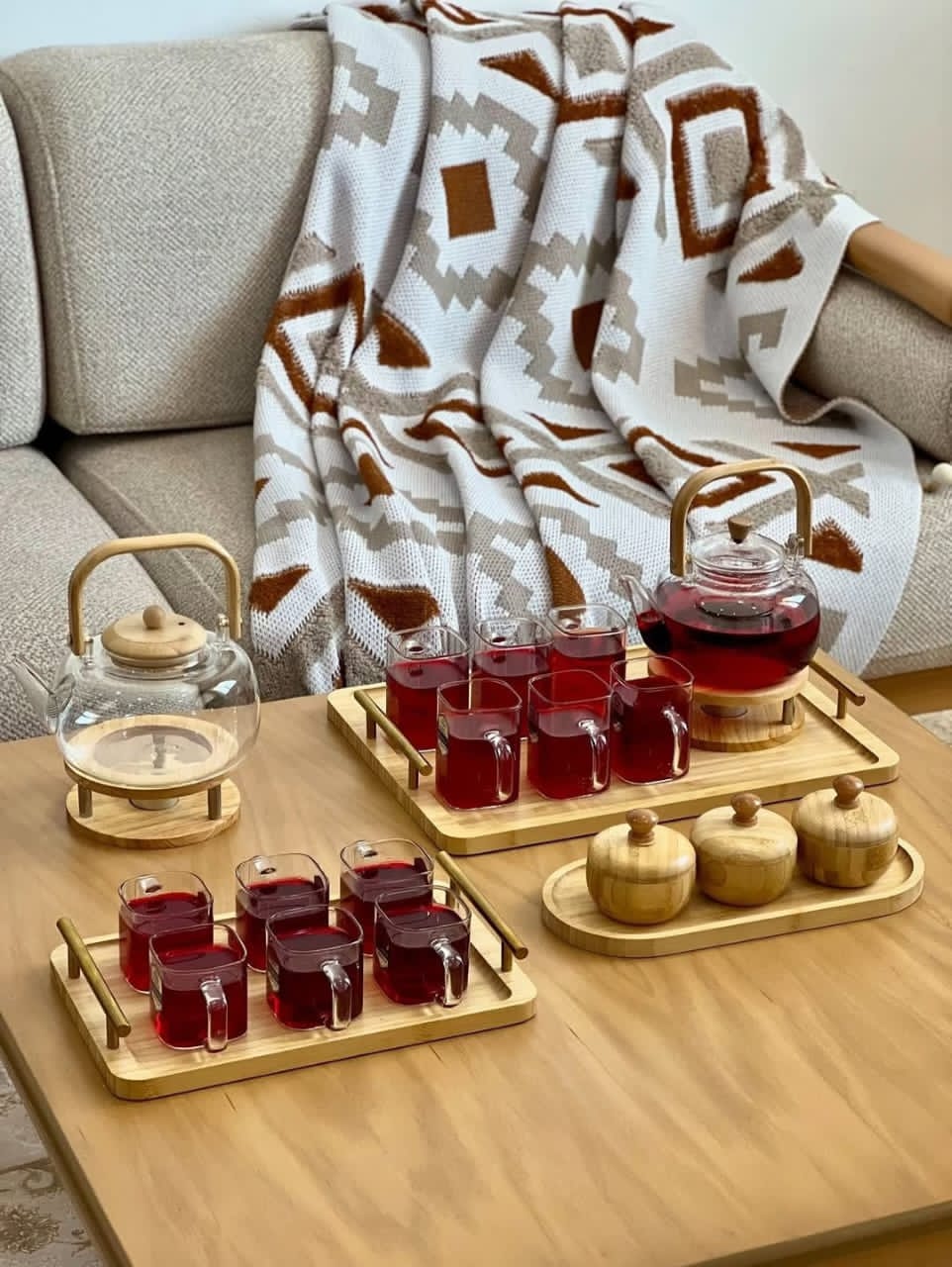فنجان پیرکس مربعی و قوری شعله مستقیم محصول وارداتی Deli Glass