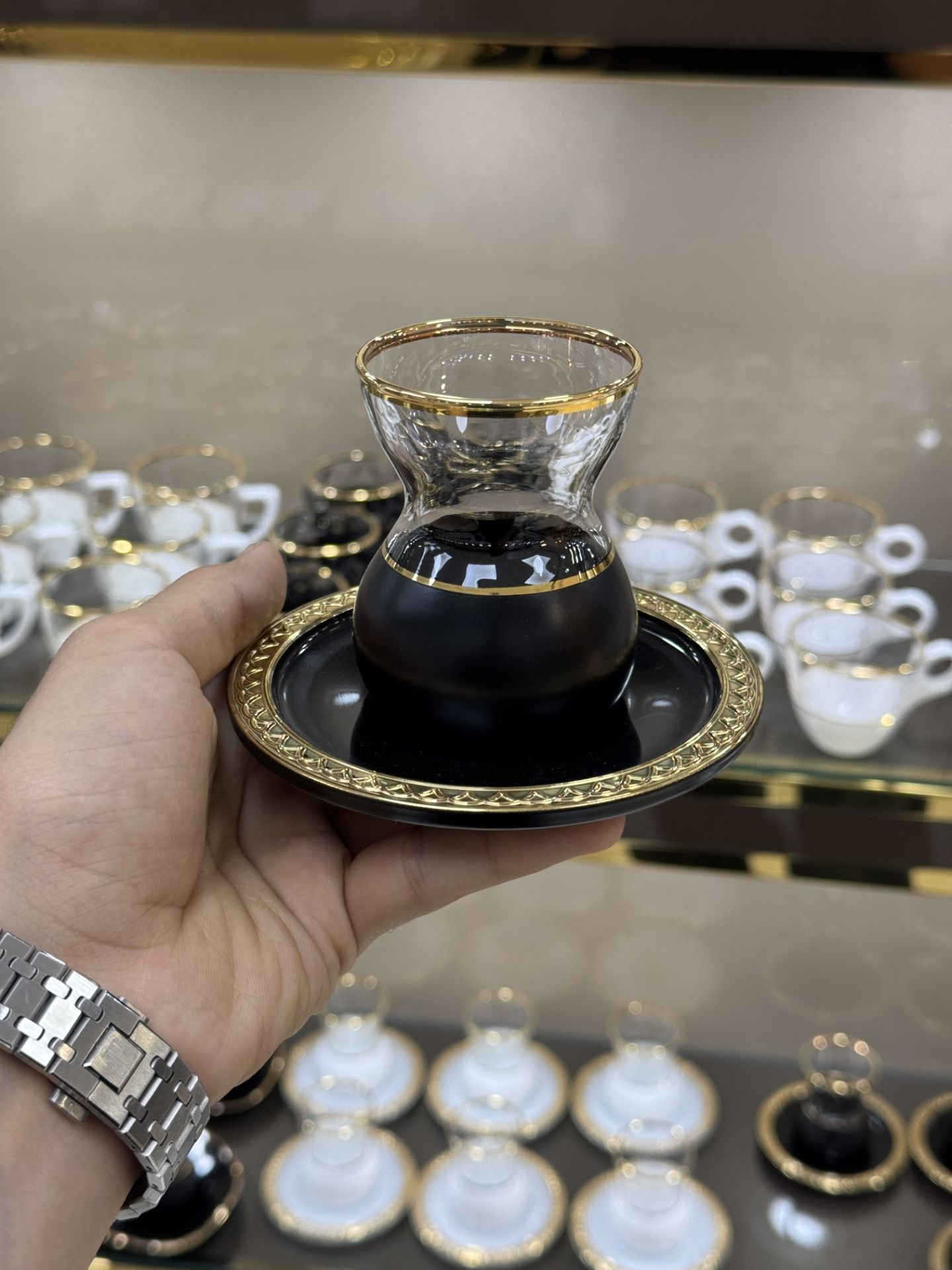 فنجان نعلبکی ترند بازار وارداتی   مدل اتنیک (پاشاباغچه)