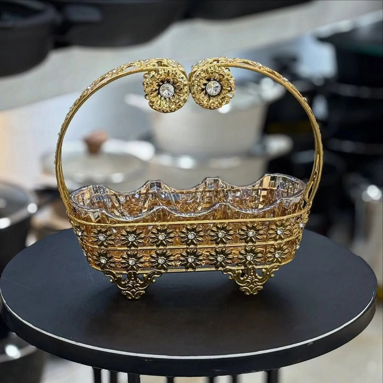 سرویس پذیرایی نگین دار طلایی مخصوص طلایی پسندا