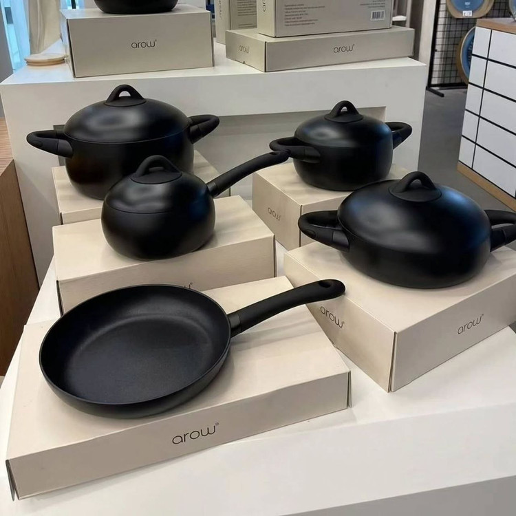 سرویس قابلمه 9 پارچه black stone(Dolçe) محصول arow ترکیه🇹🇷🇹🇷🇹🇷