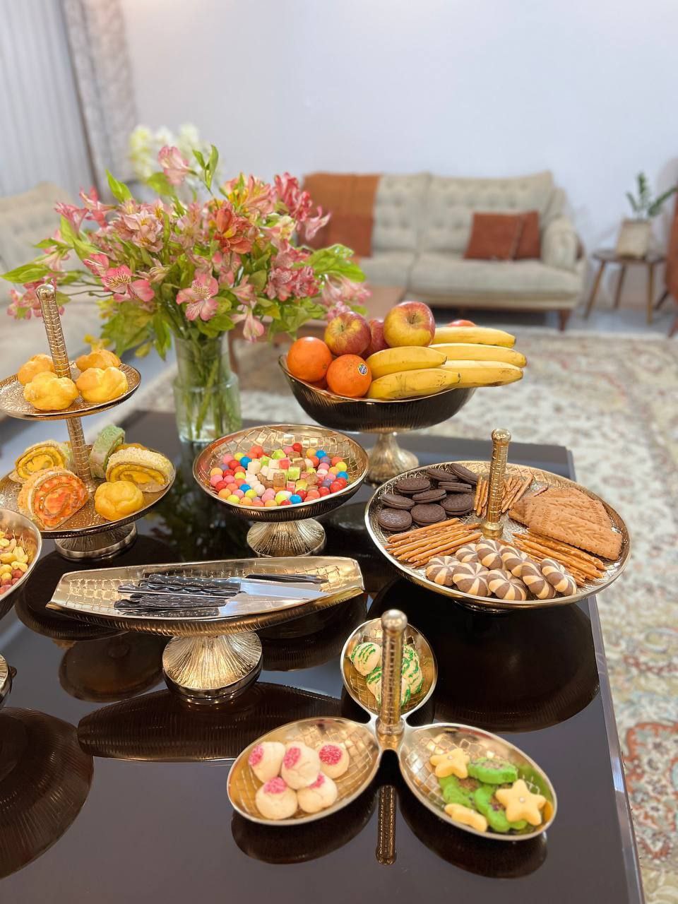 سرویس پذیرایی  تمام آلومینیوم  چرمی