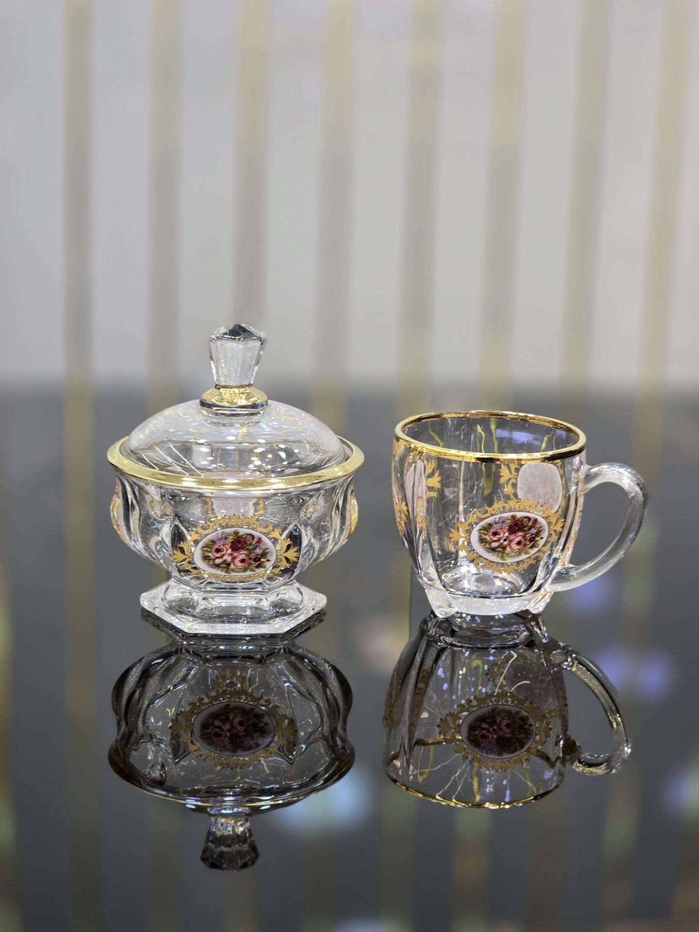 فنجان سلتیک ۳گل وقندان موزر رز لب طلا هلندی وارداتی  کیفیت عالی