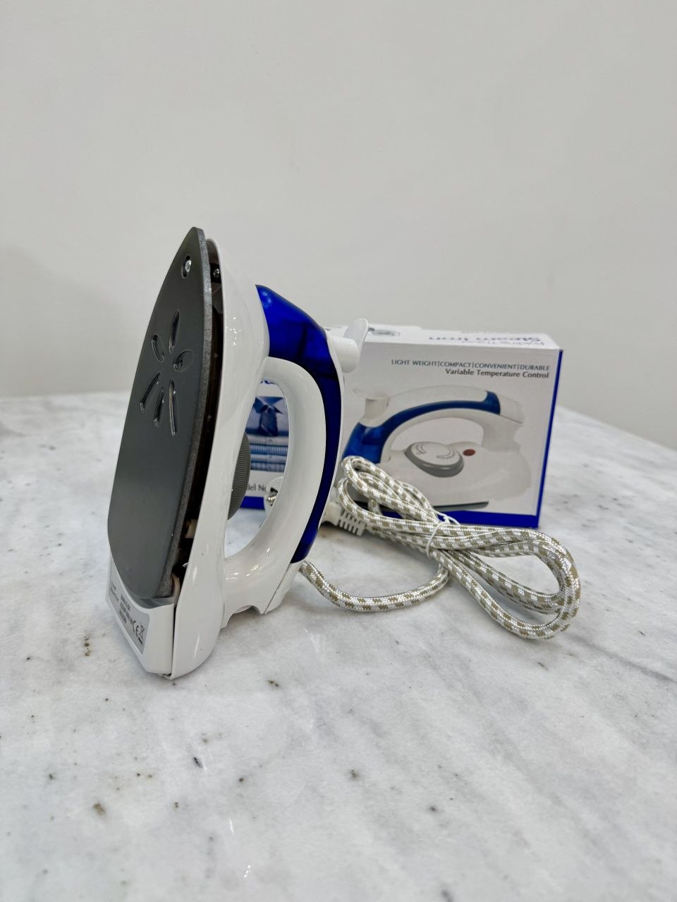 اتو مسافرتی دسته تاشو دسته تاشو 800W