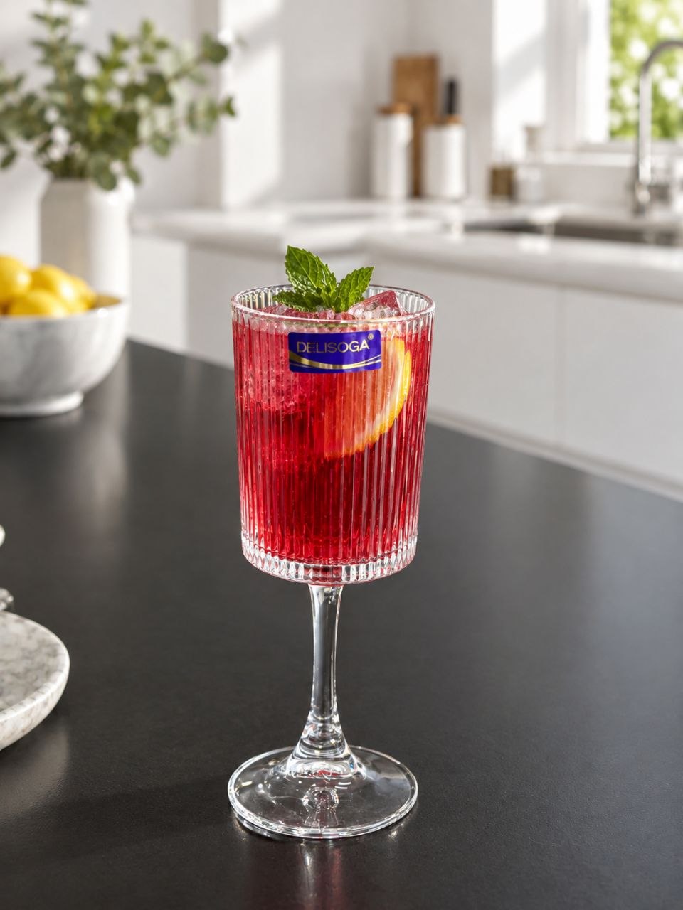 گیلاس شیاردار  محصول وارداتی Deli Glass